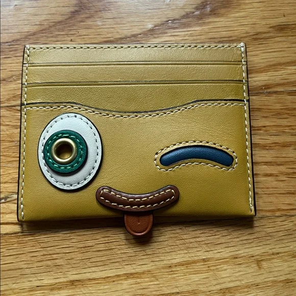 Coach Limited Edition Coachies Card Case - Winkie - Picture 2 of 4